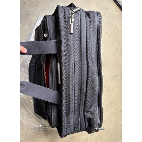 Briggs & Riley Medium Expandable Briefcase Black Nylon and Leather KB302X-4 - Picture 4 of 12